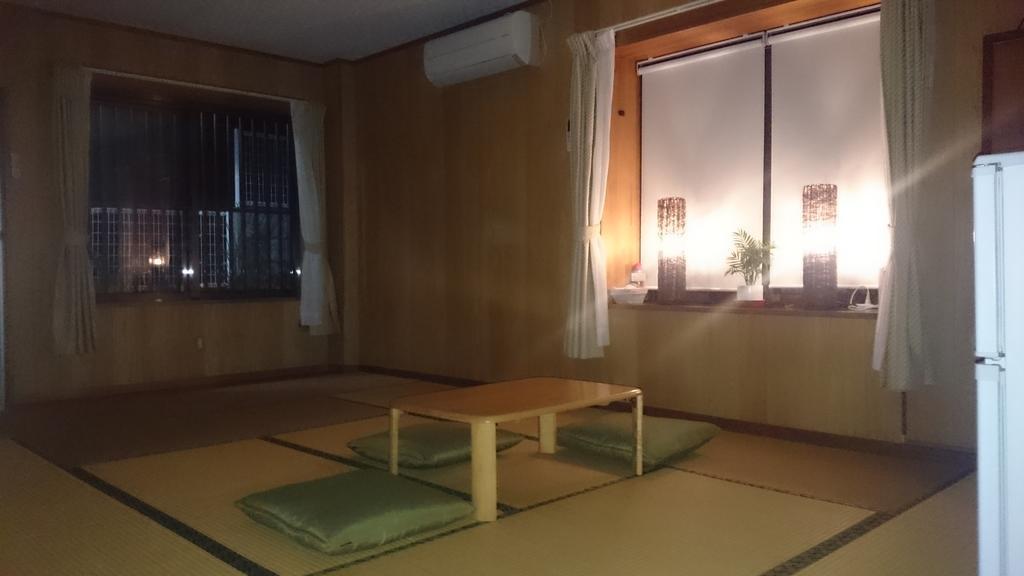 Minshuku Shizu Hotel Onna Exterior photo